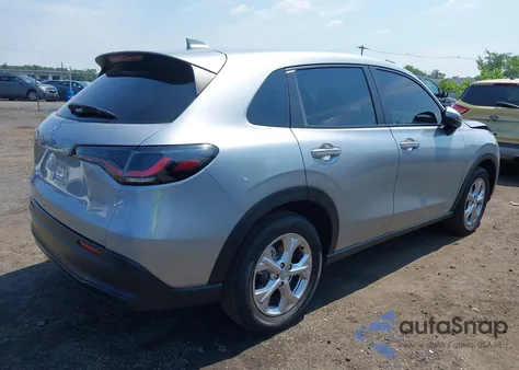2024 Honda Hr-V Awd Lx z USA, uszkodzony, nr VIN 3CZRZ2H37RM777254